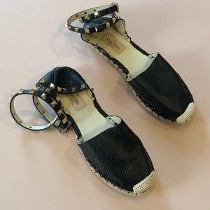 VALENTINO espadrilles .Selling it because bought wrong size .（Fit 35.5 and 36 ）